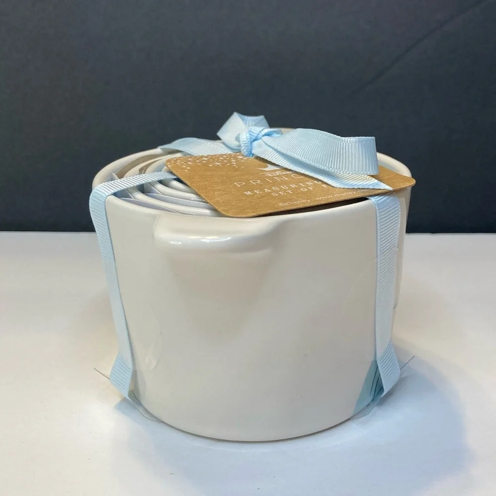 Rae Dunn Disney Cinderella Nesting Measuring Cups - Picture 2 of 7